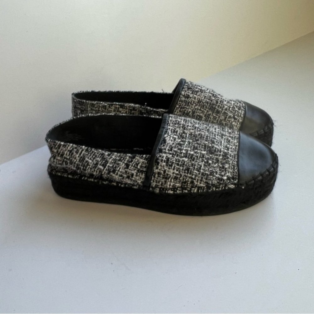Karl Lagerfeld Espadrilles Black White Tweed Size 9